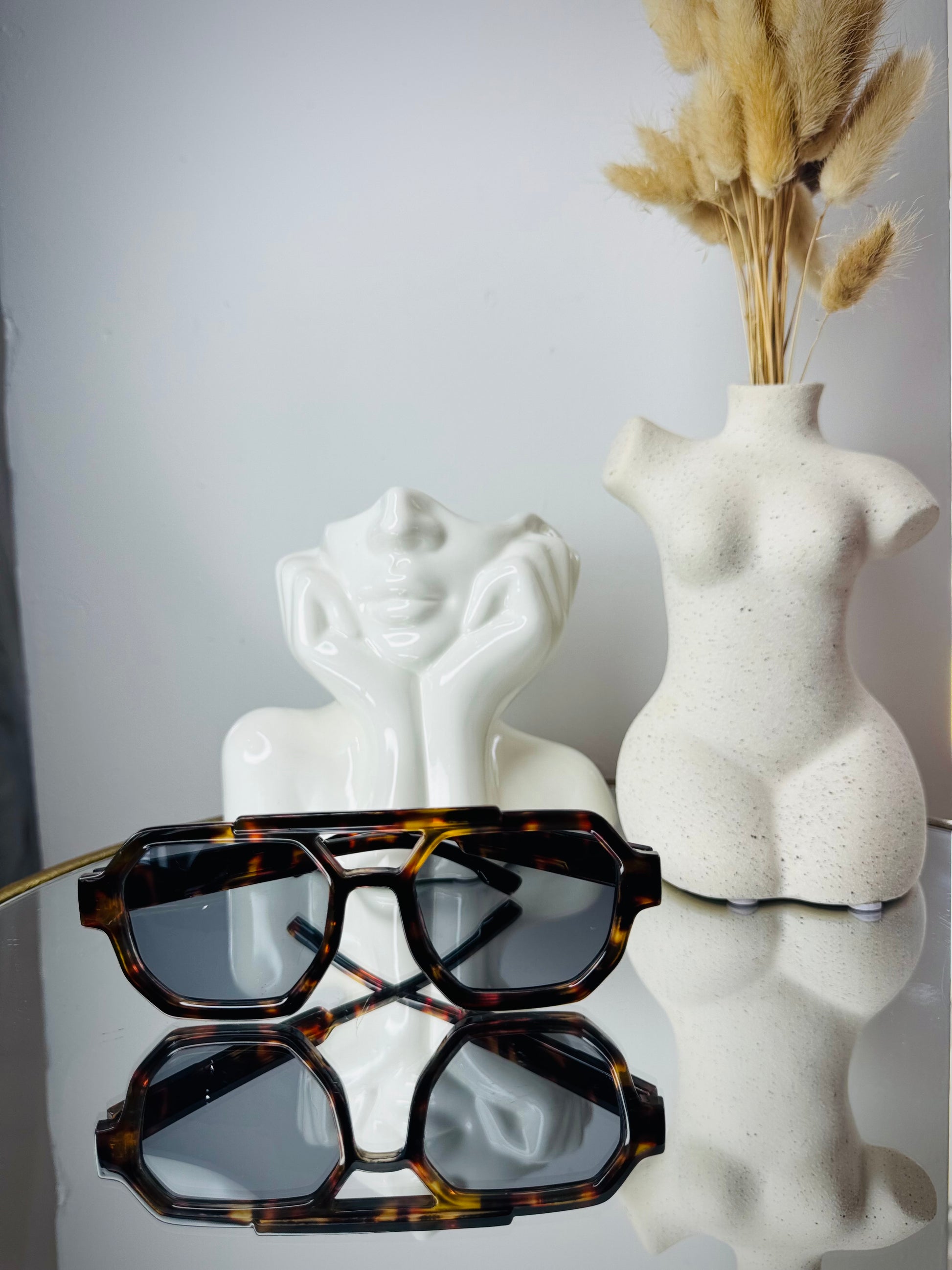 Iconic Animal print black Sunglass