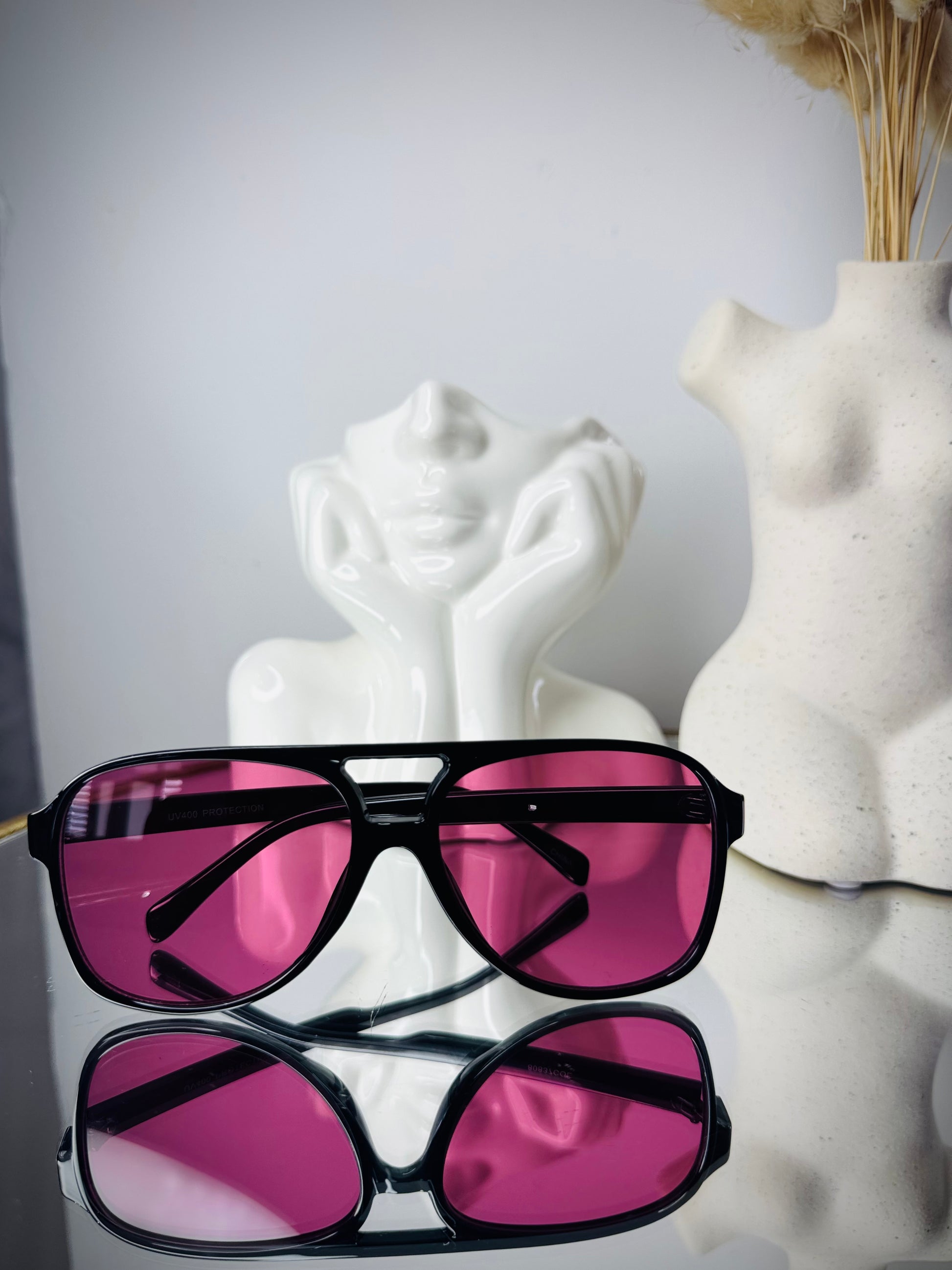 Magenta Sunglass